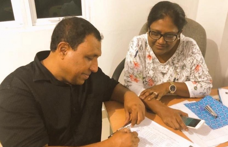 އެންއައިސީގެ މެމްބަރުކަމަށް ޝިފާގެ ފިރިކަލުން