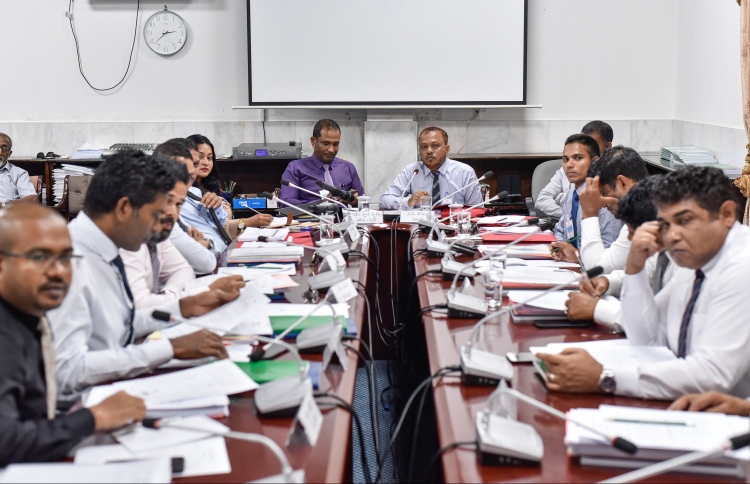 ބޯޓުގެ މައްސަލާގައި އިހުމާލުވިމީހުންނަށް ފިޔަވަޅު އަޅަނީ