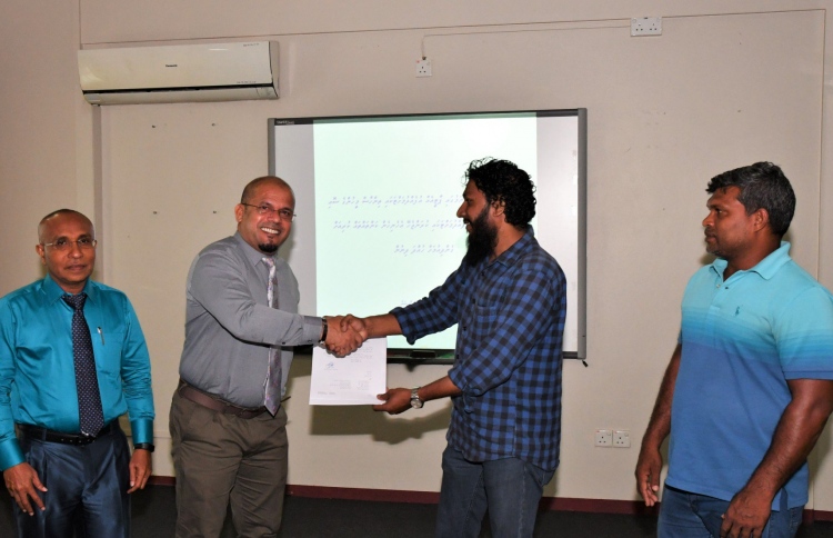 "ދިވެހި އެންމެންގެ ޕާޓީ" ހަދަން ހުއްދަ ދީފި