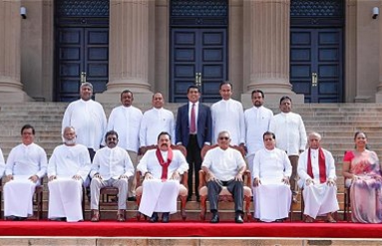 ލަންކާގެ ކެބިނެޓުގައި ރާޖަޕަކްސާ އާއިލާގެ ތިން ބެއިން