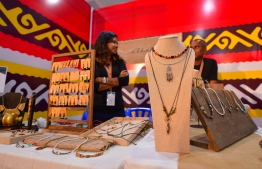 A stall at Fannu Expo 2019, featuring jewelry inspired by the local art of 'Liyelaa Jehun' or intricate lacquer work. PHOTO: MIHAARU