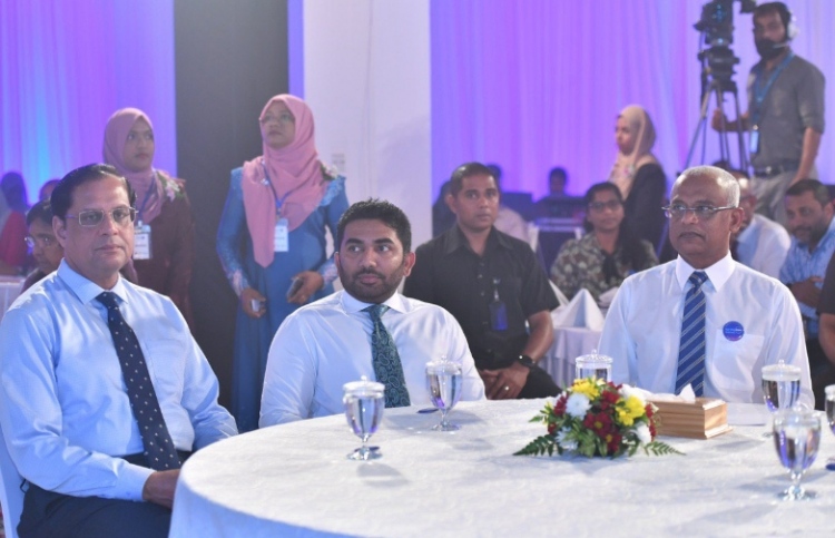 "އިތުބާރު ހޯދަން ސިއްހީ ދާއިރާއަށް ދިވެހިން ބޭނުންވޭ"