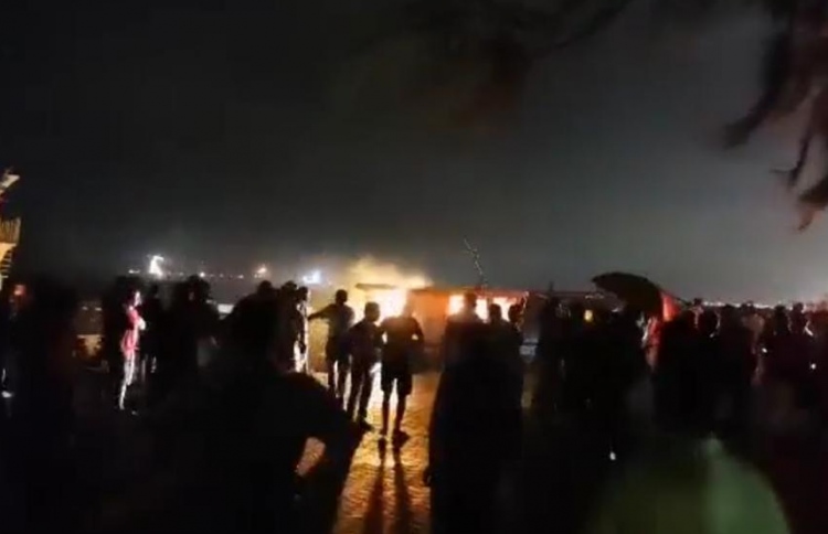 ތެޔޮ ބޯޓެއްގައި ރޯވެ ހަ މީހަކު ފިހިއްޖެ