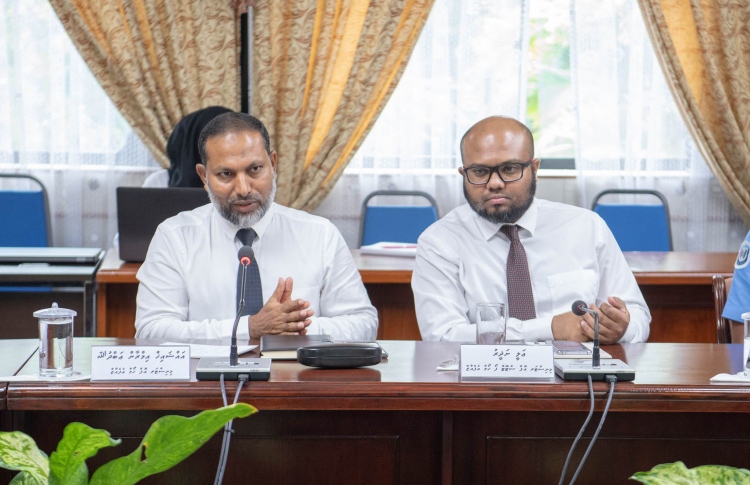 އެއްވެއުޅުން ހަނިކުރި އިސްލާހު އުވާލަން ވިސްނުމެއް ނެތް