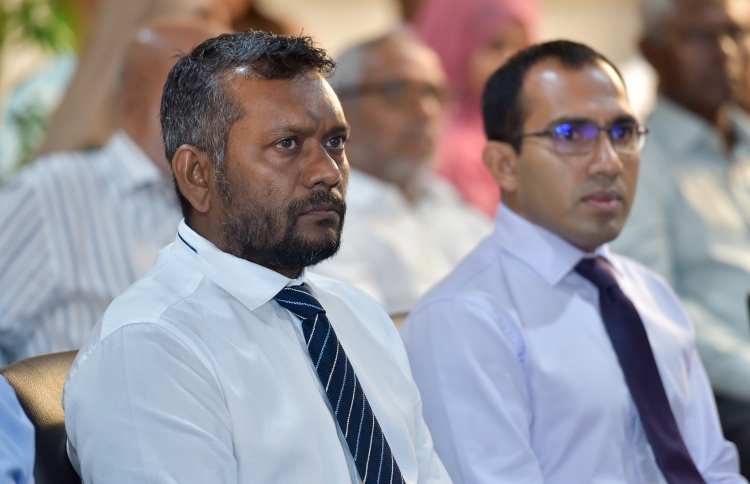 ބިލް ނުދެއްކުނަސް ހިދުމަތް ދިނުމަކީ އެދުމެއް: ފައްޔާޒް