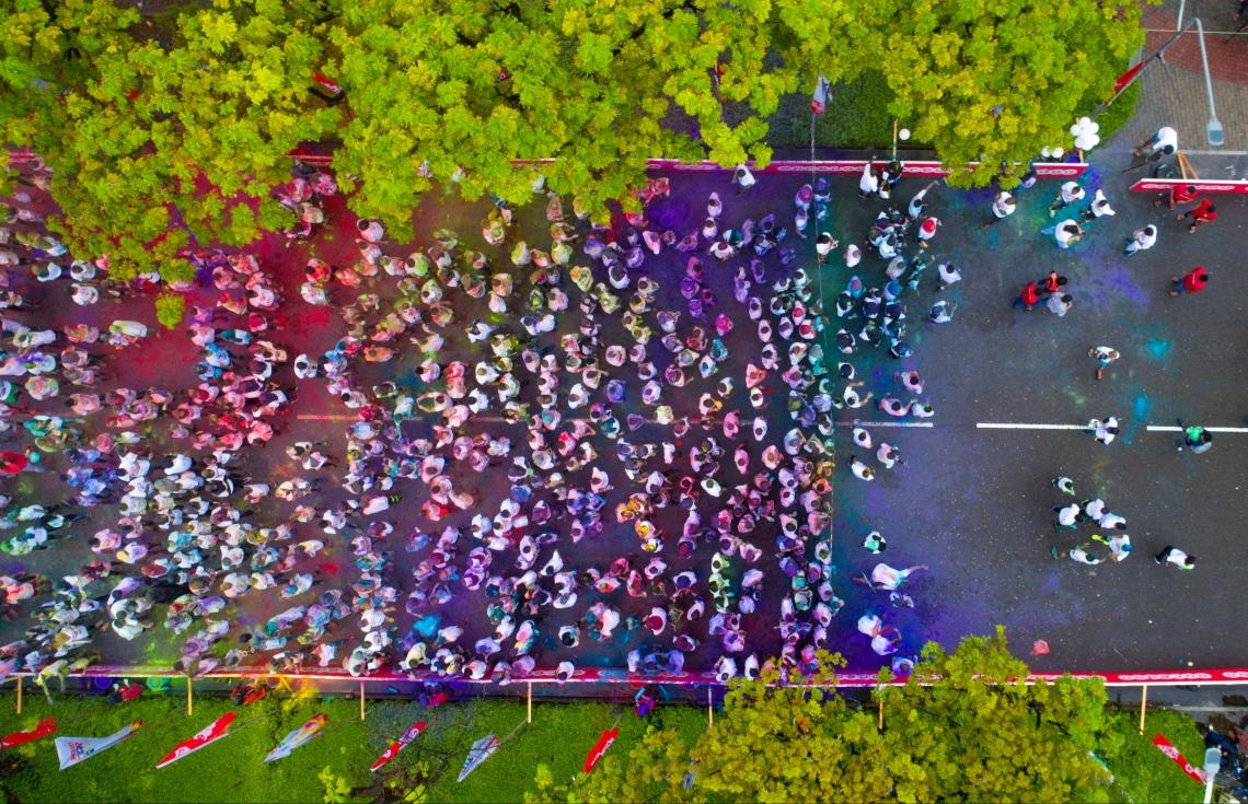 ހުޅުމާލެ: ނޮވެމްބަރު 30، 2019- އުރީދޫން މި އަހަރު ބޭއްވި ފޯރިގަދަ ކަލަ ރަންގެ ތެރެއިން: އާންމުންގެ ބޮޑު ތަރުހީބެއް ލިބުނު މި އަހަރުގެ މި ހަރަކާތުގައި 5،000 ވުރެ ގިނަ މީހުން ބައިވެރިވި ކަމަށް އުރީދޫން ބުނޭ.---ފޮޓޯތައް: އުރީދޫ