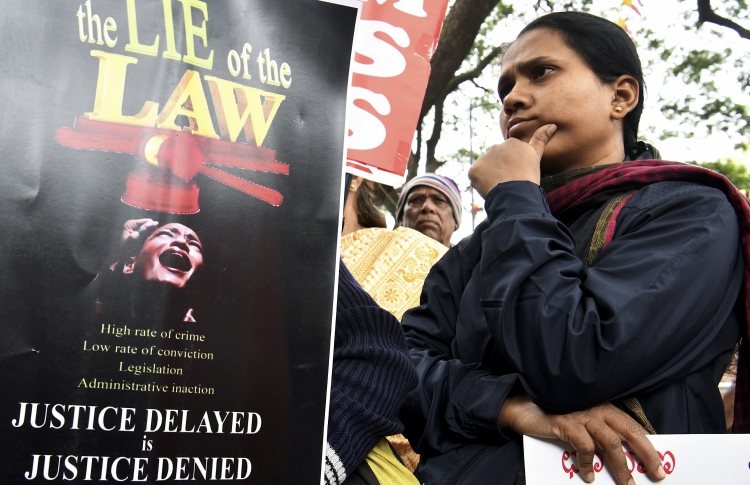 އިންޑިއާގެ ގޭންގް ރޭޕުގެ މައްސަލަ އަވަސް ނިޔާ ކޯޓަށް