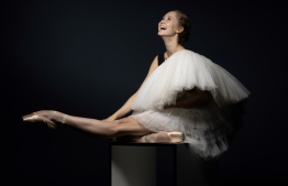 (FILES) In this file photo taken on October 16, 2019 Australian ballet dancer of the Paris Opera Ballet Bianca Scudamore poses during a photo session in Paris. (Photo by JOEL SAGET / AFP)