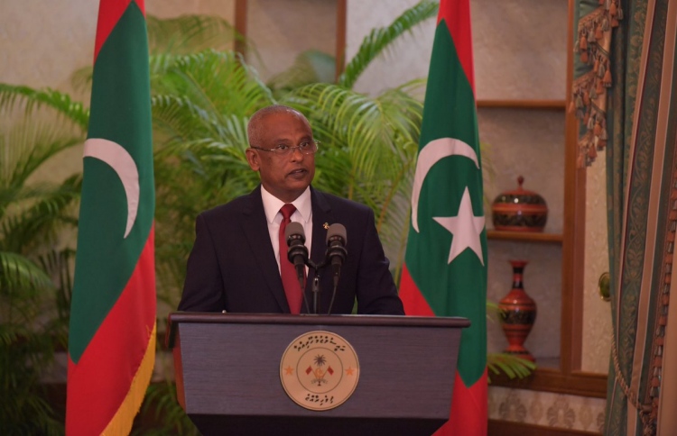 ރައީސާ އެކު ކުރި މަޝްވަރާތައް ސިއްރެއްގެ ގޮތުގައި!