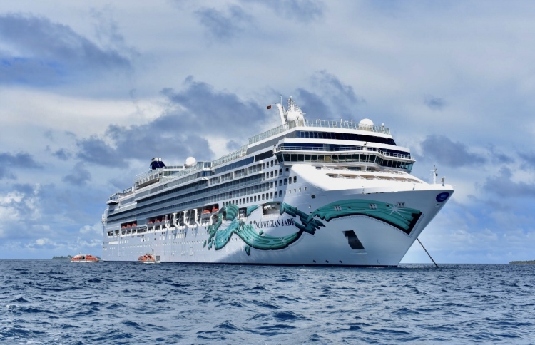 ނޯވީޖިއަން ޖޭޑް: ރާއްޖެ އައި އެންމެ ބޮޑު ކްރޫޒްލައިނާ