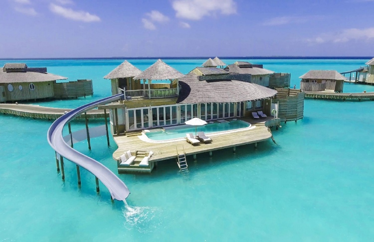 ދުނިޔޭގެ ގަދަ ދިހައެއްގައި ރާއްޖޭގެ ތިން ރިސޯޓް