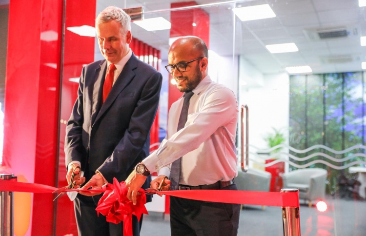 ބީއެމްއެލުން ހުޅުމާލޭގައި ބިޒްނަސް ސެންޓަރެއް ހުޅުވައިފި