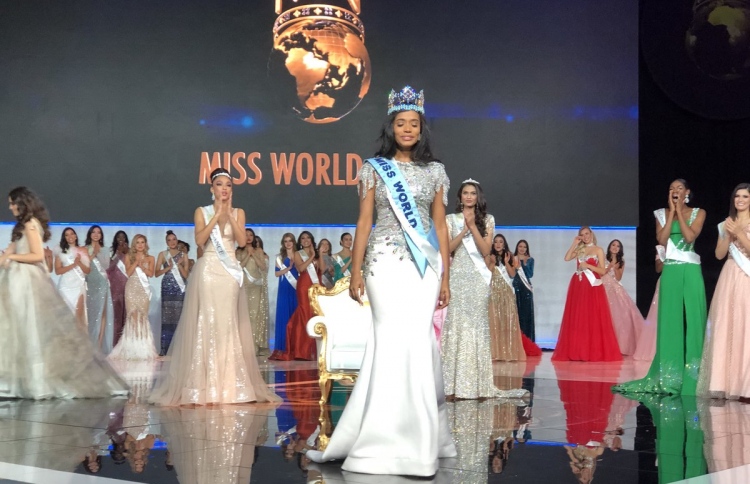 މިސް ވޯލްޑަކަށް ޖެމެއިކާގެ ރީތީގެ ރާނީ