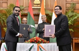 Elections Commission (EC) of Maldives and Election Commission of India signing an MoU to improve cooperation in certain areas. PHOTO: ELECTIONS COMMISSION