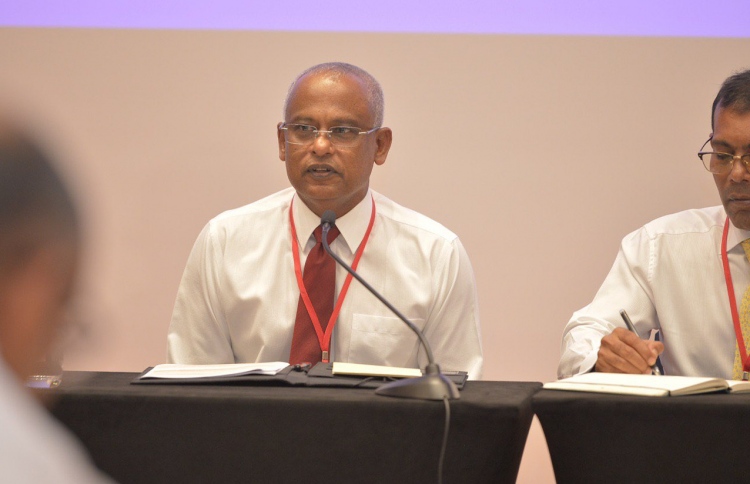 ކައުންސިލަރުން އިތުރުވުމަކީ ބުރައެއް ނޫން: ރައީސް