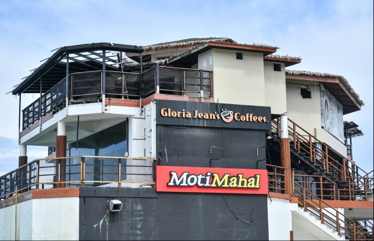 ޕެވިލިއަންގެ ދެ މައްސަލައެއް ކޯޓުގައި