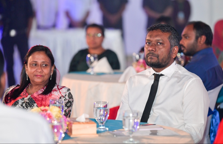 ކުދި ވިޔަފާރިތަކަށް 20 މިލިއަން ރުފިޔާގެ ފަންޑެއް
