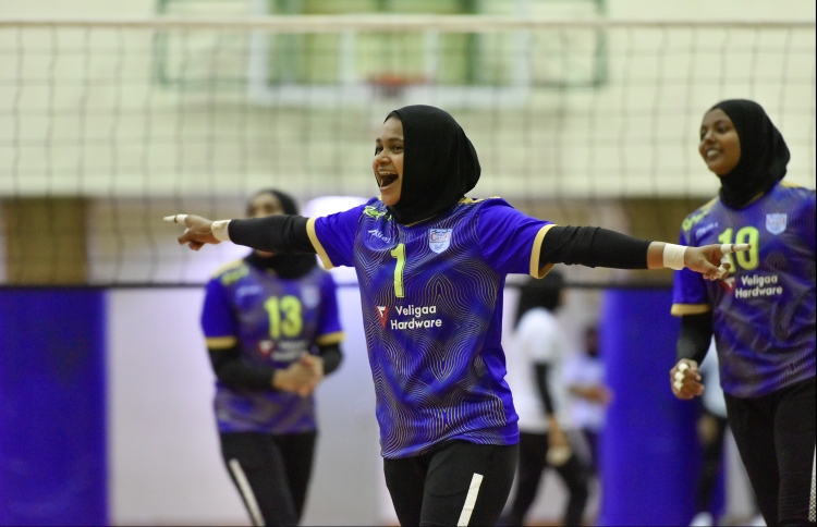 ފައިނަލުގެ ފުރަތަމަ ޖާގަ ޕޮލިހަށް