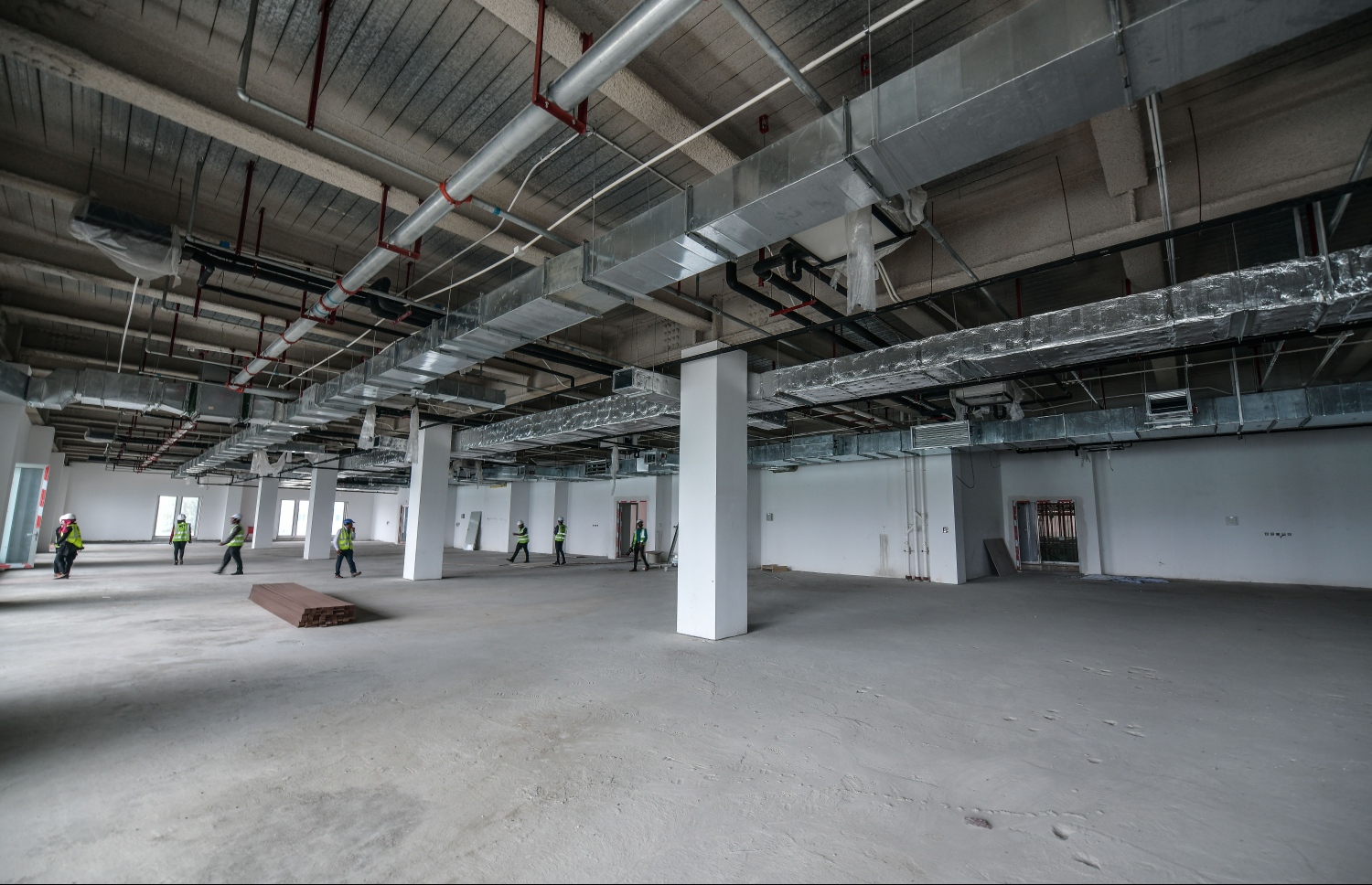 ސީ ޕްލޭން ޓާމިނަލްގެ މަސައްކަތުގެ ބޮޑުބައި ވަނީ ނިމިފައި: އަންނަ އަހަރުގެ މޭ މަހު ހުޅުވާނެ. -- ފޮޓޯ: ނިޝާން އަލީ/ މިހާރު