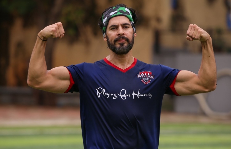 ބޮލީވުޑްގެ ޚަބަރުތައް ކުރުކޮށް