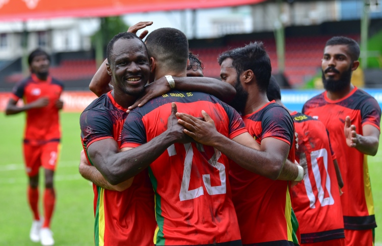 ފަހު މެޗުން މޮޅެއް، ގްރާންޑޭގެ އަމާޒު އެފްއޭ ކަޕަށް