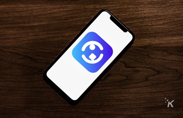 ޓުޓޮކް އެޕް ގޫގުލް އާއި އެޕަލް ސްޓޯރުން ބޭރުކޮށްލައިފި