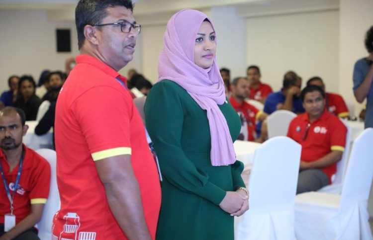 ބަސް ދަތުރުތަކާ ގުޅޭ މައުލޫމާތު އޮންލައިންކޮށް