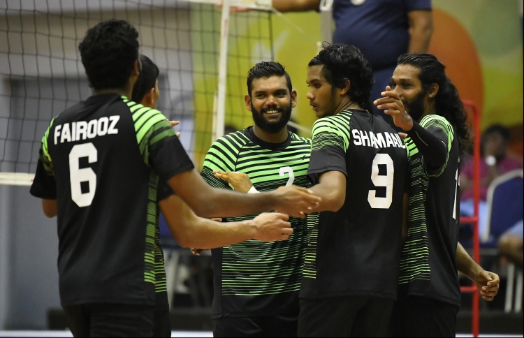 ވޮލީ ލީގުގެ ފުރަތަމަ މެޗުން ގުޑީސް އަށް ބޮޑު މޮޅެއް