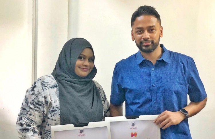 ރާއްޖޭގެ ސްކޫލްތަކަށް ހޮލޯގޯ ފޯރުކޮށްދޭން ނިންމައިފި