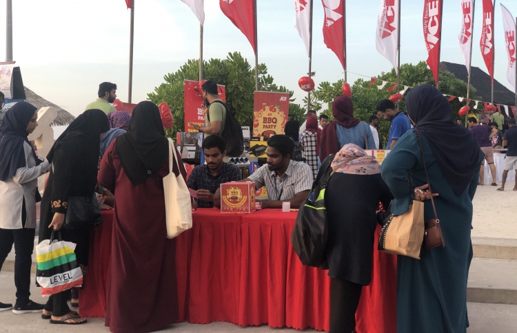 އޭސް ހާޑްވެއާގެ ޚާއްސަ ބާބަކިއުއެއް