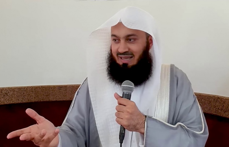 މުފްތީ މެންކް އަނެއްކާވެސް ރާއްޖެ ވަޑައިގަންނަވަނީ