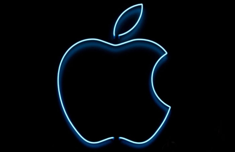 އެޕަލް އަލުން "ކޮންޒިއުމާ އިލެކްޓްރޯނިކްސް ޝޯ އަށް