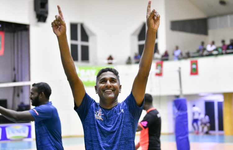 ސިފައިންގެ ތަފާތަކީ ޓީމެއްގެ ގޮތުގައި މަސައްކަތްކުރުން