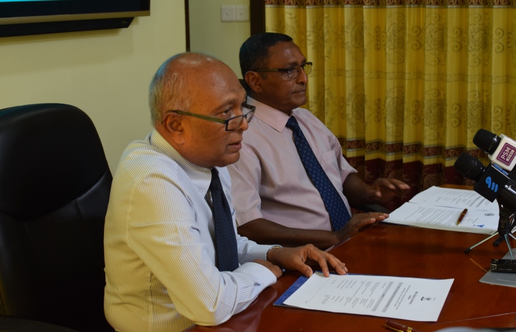 ދިރާސާކުރުމުގައި އެއްބާރުލުން ދޭން ވިލާއިން ސޮއިކޮށްފި