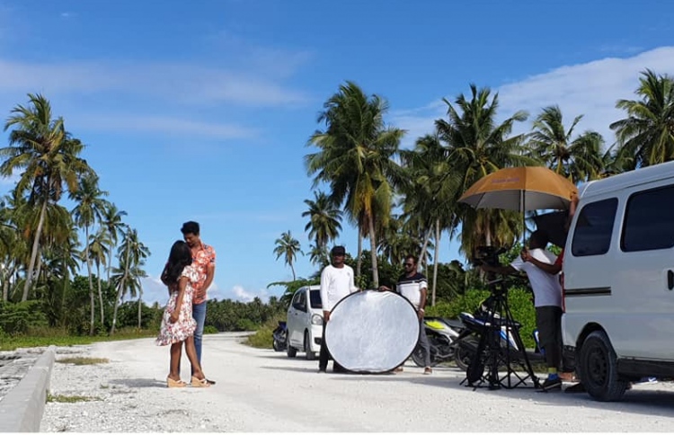 "ލޯބިވެވިއްޖެ" ގެ ތިނަދޫގެ ޝޫޓިން ނިންމާލައިފި