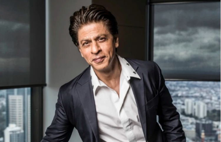 ޝާހްރުކް ޚާން "ސާރޭ ޖަހާ ސެ އައްޗާ" ކުޅެފާނެ