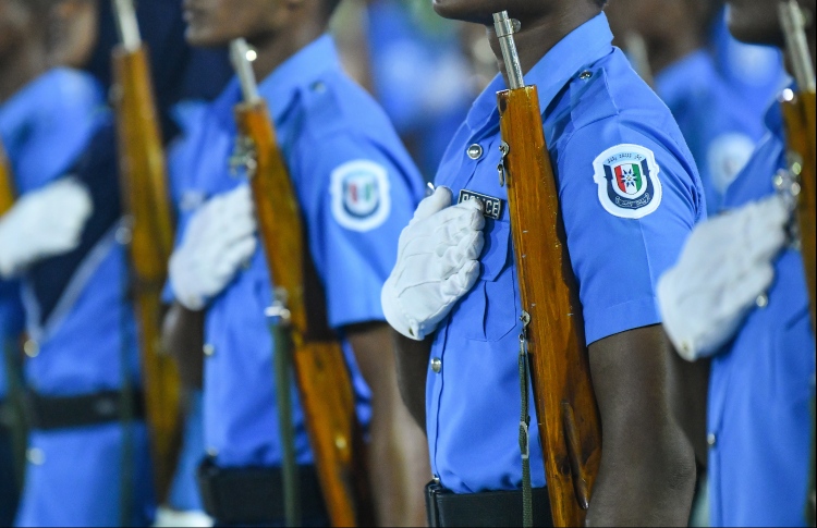 ފުލުހަކު ގެއްލިގެން ހޯދަނިކޮށް މަރުވެފައިއޮއްވާ ފެނިއްޖެ