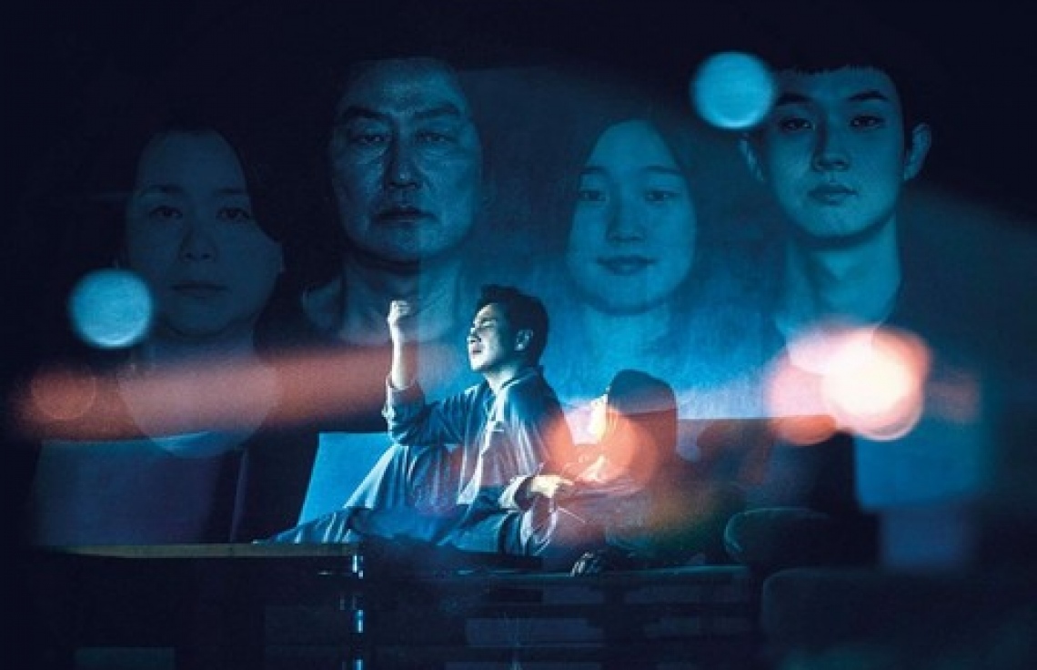 "ޕެރަސައިޓް" ލިމިޓެޑް ސީރީޒެއްގެ ގޮތުގައި