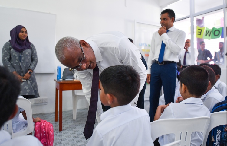 ވެކްސިނާއި ތައުލީމު ނުދޭ ކުދިންނަކީ ކޮބައިތޯ ބަލަނީ