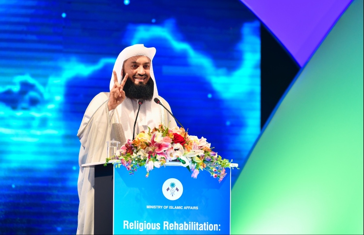 އަންނަ ހަފުތާގައި އިމާމުވެ ހުކުރު ކުރައްވާނީ މެންކް