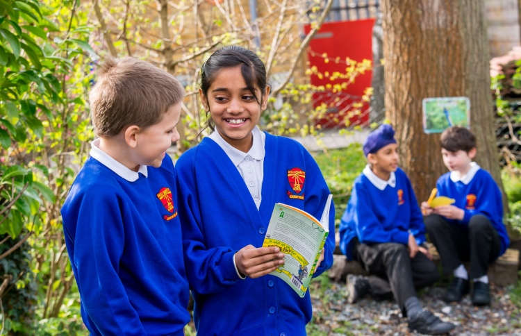 ގަޑިޖެހިގެން ކުދިން ބަލައި ދާ ނަމަ ޖޫރިމަނާކުރަނީ