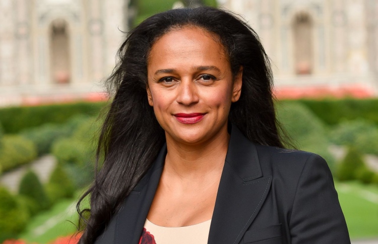 އެފްރިކާގެ މުއްސަނދި އަންހެނާ "ގައުމު ލޫޓުވާލި"