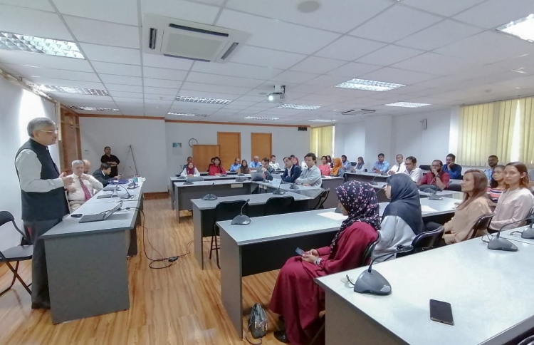 އިންޑިއާއިން ދިވެހި ޑޮކްޓަރުންނަށް ވޯކްޝޮޕެއް ހިންގައިފި