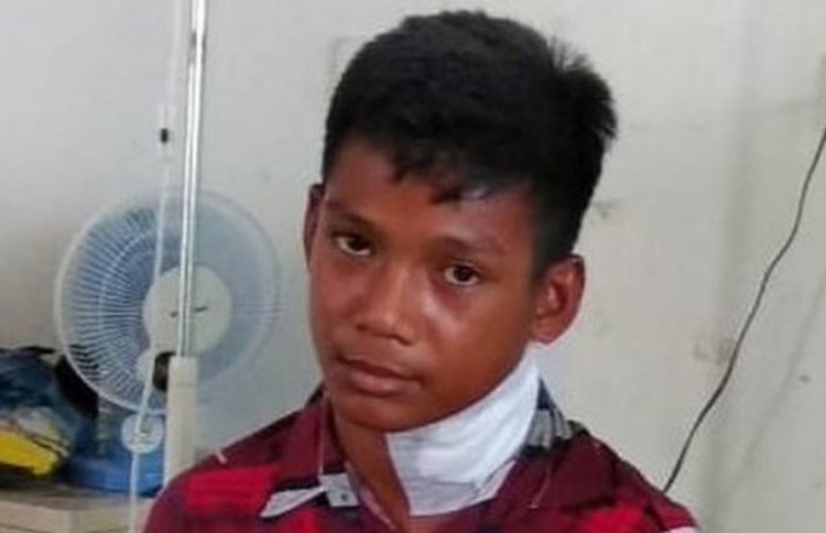 ތޮޅިއެއް، އިންޑޮނީޝިއާ ކުއްޖެއްގެ ކަނދުރާފޫދުއްވާލައިފި