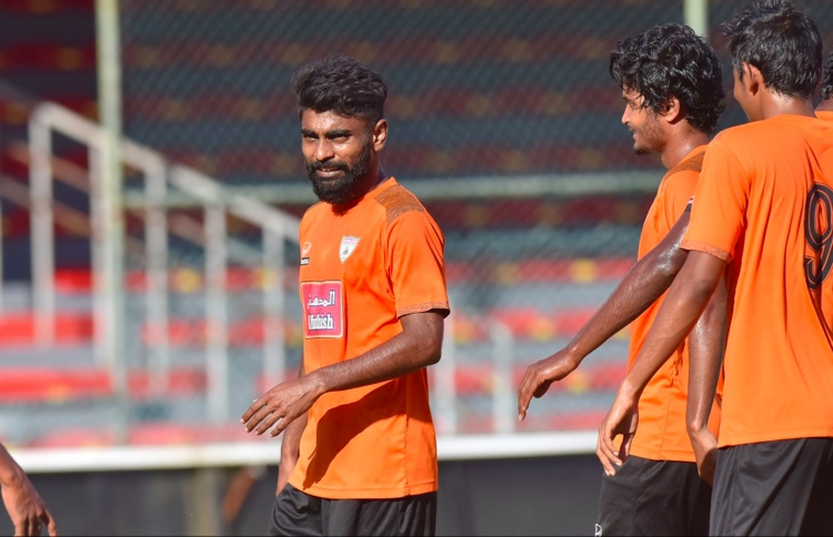 އީގަލްސް އަލުން ދެ ވަނަ އަށް