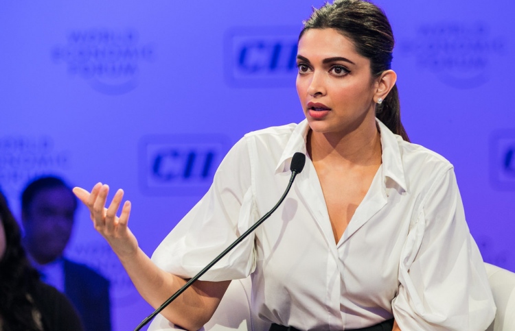 "ކްރިޝް 4" ގެ ބަތަލާގެ ރޯލް ދީޕިކާ އަށް؟