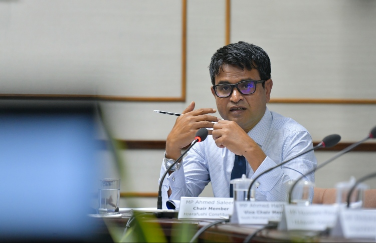 އިންތިހާބު ލަސްކުރަން އެމްޑީޕީގެ މެމްބަރަކު އެދިއްޖެ