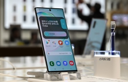 Samsung's Galaxy Note10+ 5G smartphone is displayed at a showroom in Seoul on January 30, 2020. - (Photo by Jung Yeon-je / AFP)
