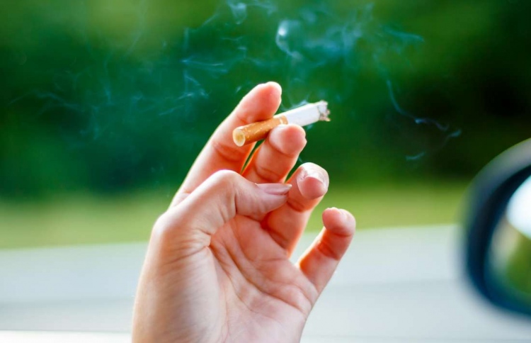 2008 ގެ ފަހުން އުފަންވި މީހުންނަށް ދުންފަތް މަނާ