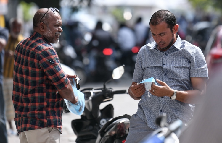 ޕޮޒިޓިވްވި ގިނަ މީހުންނަކީ އިޓަލީގެ ޓޫރިސްޓުން